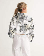 Load image into Gallery viewer, Bouquet Women&#39;s Cropped Windbreaker